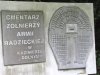 Tablica informacyjna cmentarza w Kazimierzu Dolnym.