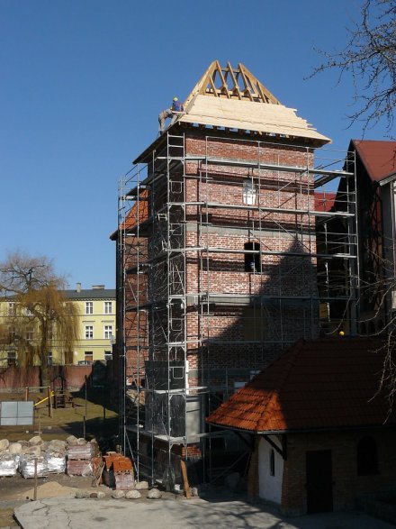 Budowa baszty baszta.jpg