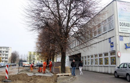 parking.jpg parking.jpg