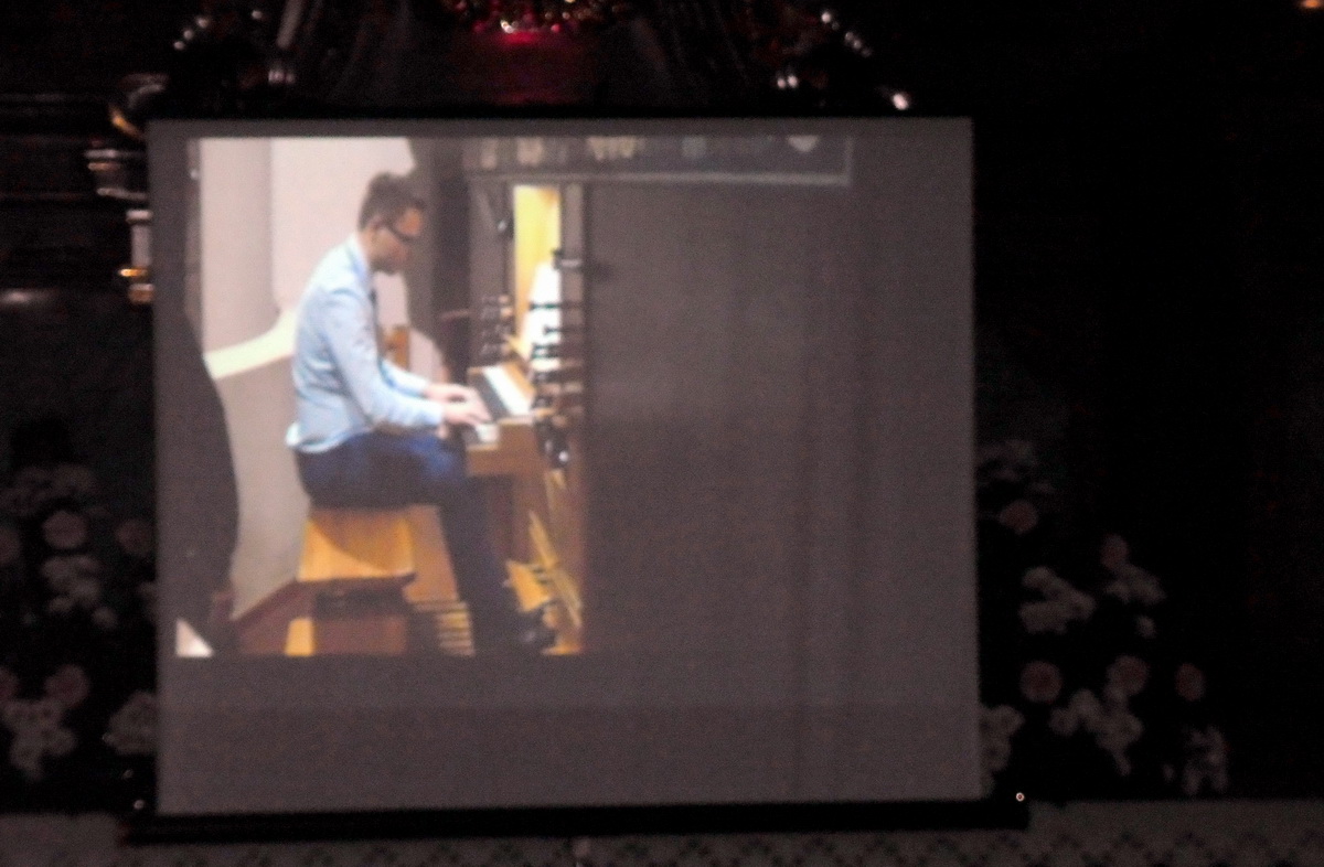 Słuchacze po raz pierwszy widzieli muzyka na ekranie