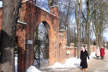 cmentarz_parafialny.