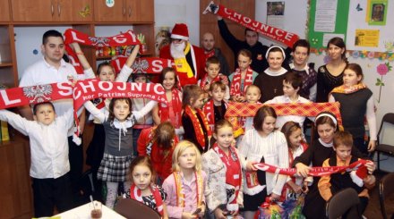 Kibice - dzieciom Kibice - dzieciom