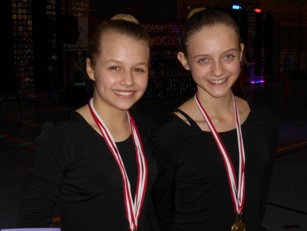 klaudia_gruchala_i_weronika_berndt_z_podwojnymi_zlotymi_medalami.jpg klaudia_gruchala_i_weronika_berndt_z_podwojnymi_zlotymi_medalami.jpg