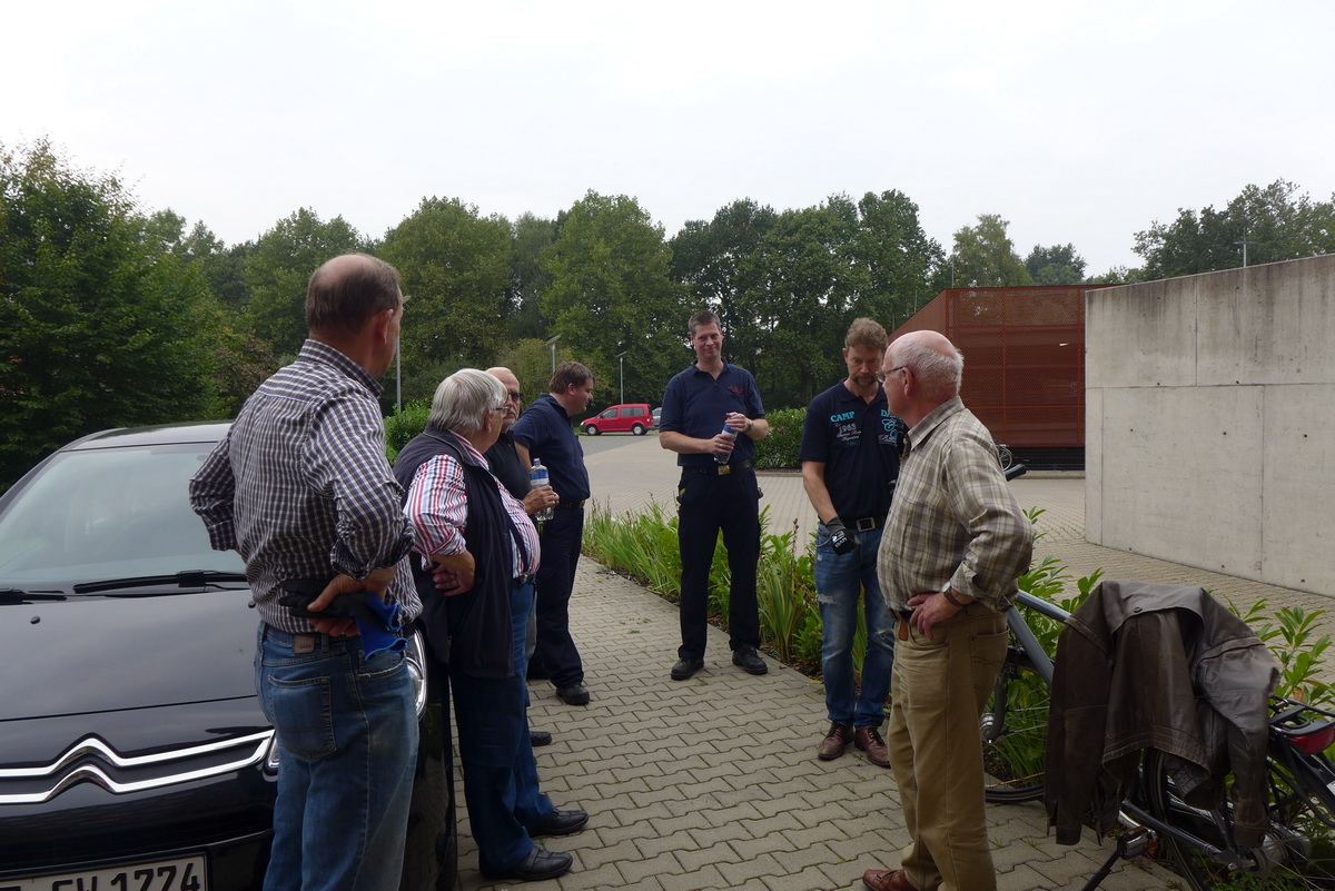 Ekipa z Emsdetten zaangażowana w akcję.