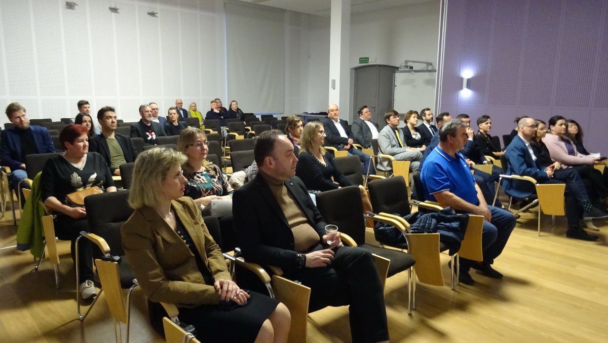 ludki1.jpg ludki1.jpg